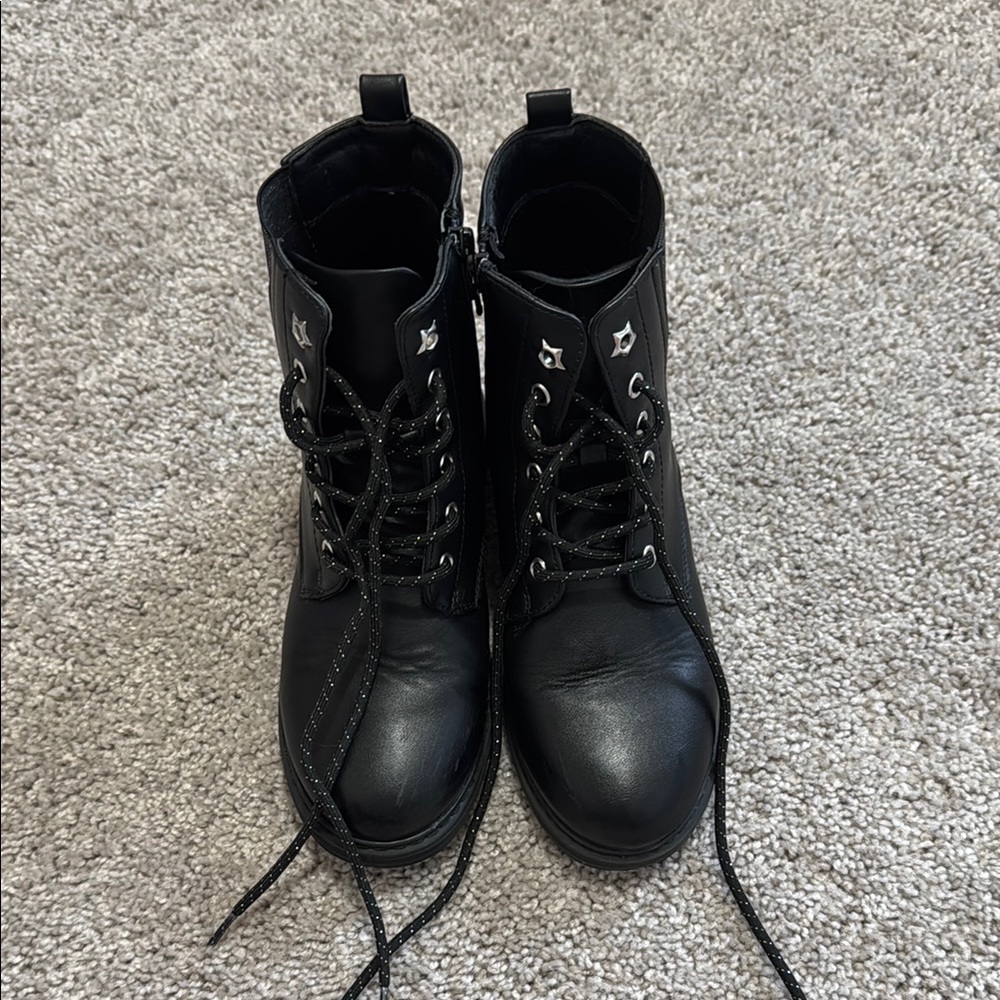 Girls Stylish Black Ankle Boots